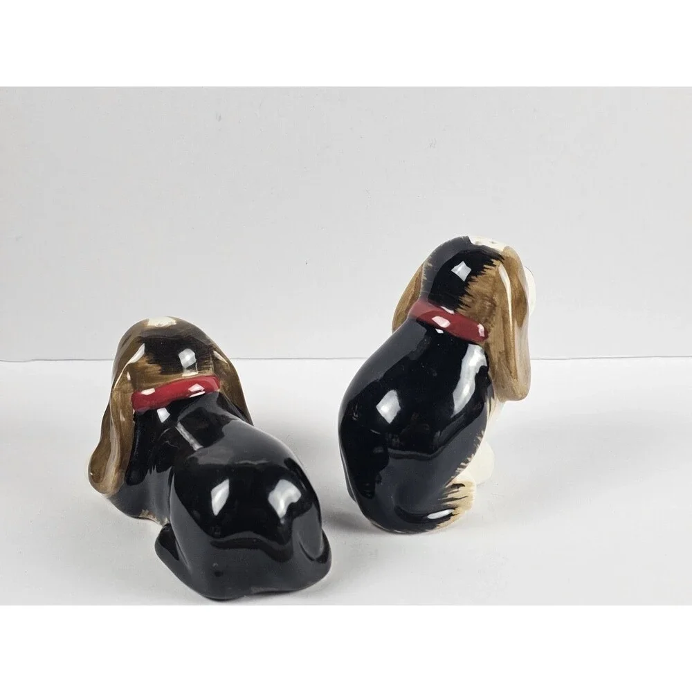 Pioneer Woman Charlie & Walter Basset Hound Dog Ceramic Salt and Pepper Shakers